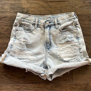 American Eagle mom shorts
